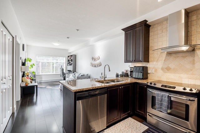 313 6480 195a Street, Surrey