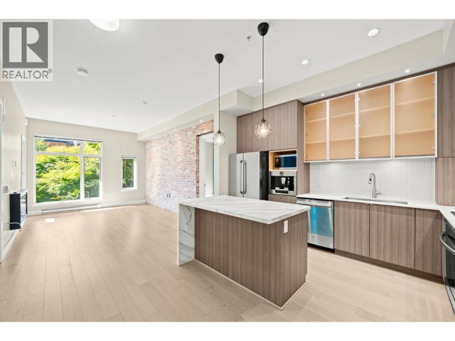 211 260 Salter Street, New Westminster