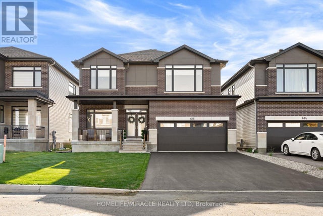 616 Kenabeek Terrace E, Ottawa