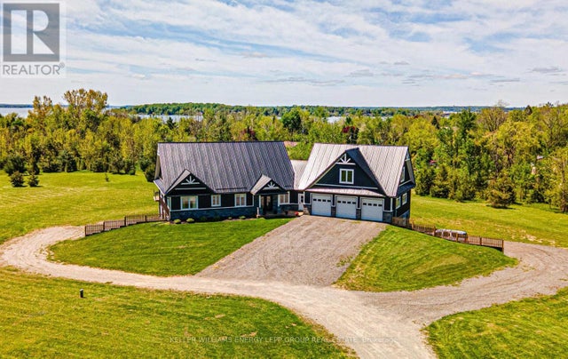 44 Ball Point Road, Kawartha Lakes (mariposa)