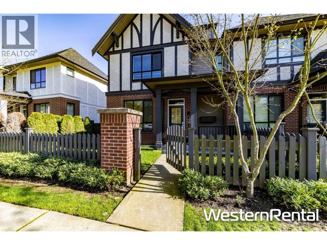 17 3500 Burke Village Promenade, Coquitlam
