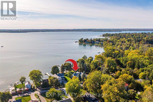 376 Lake Drive N, Georgina (historic Lakeshore Communities)
