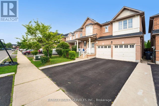 27 Hardgate Crescent, Brampton (northwest Sandalwood Parkway)