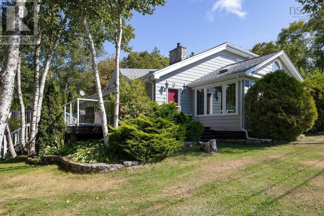 20 Bremner Drive, Hackett's Cove