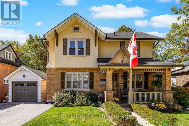 208 Lorne Avenue, Newmarket (central Newmarket)