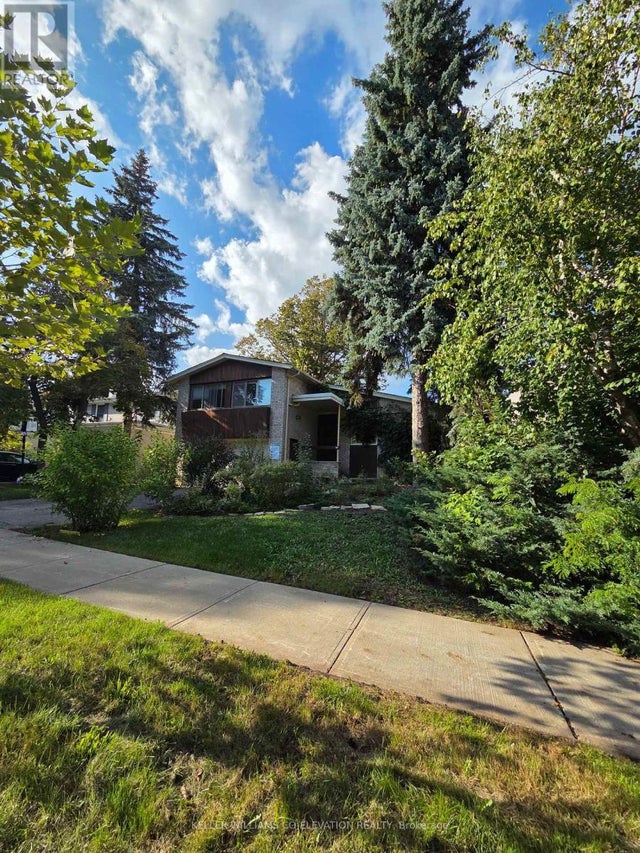 36 Danville Drive, Toronto (st. Andrew-Windfields)