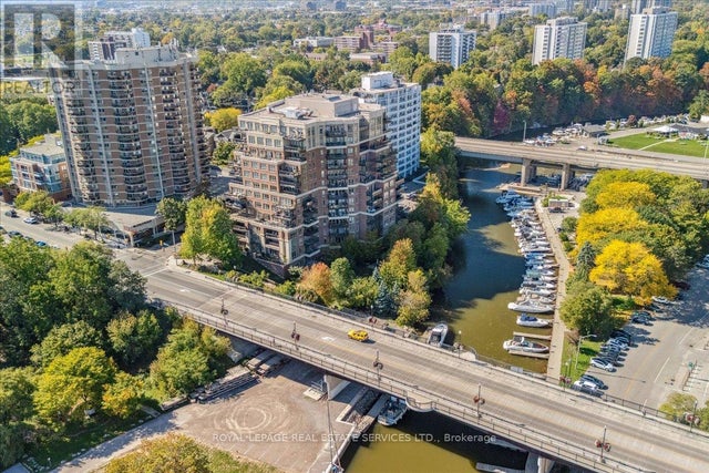 401 - 111 Forsythe Street, Oakville (oo Old Oakville)