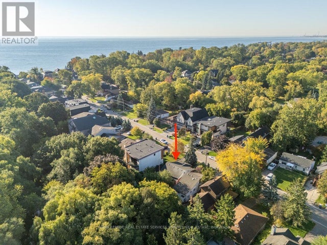 945 Beechwood Avenue, Mississauga (lakeview)