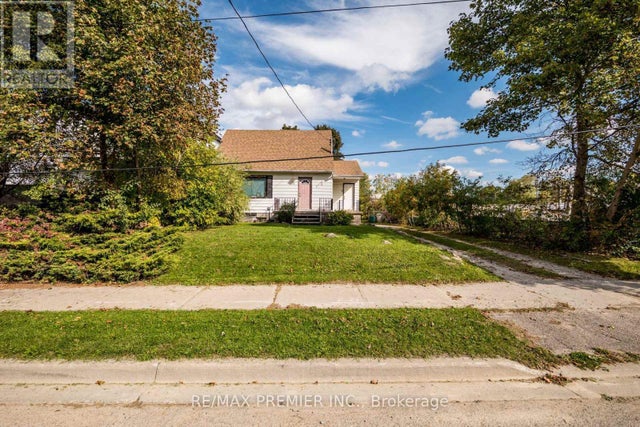 3 Parker Avenue, Richmond Hill (oak Ridges)