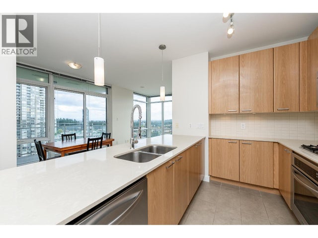 2105 2955 Atlantic Avenue, Coquitlam