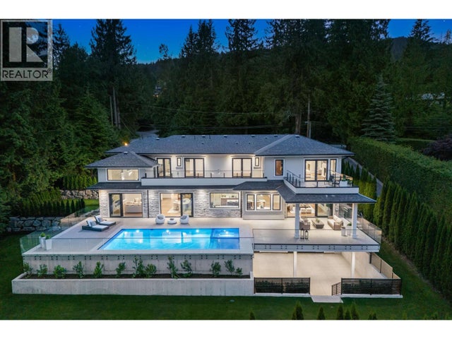 360 Southborough Drive, West Vancouver