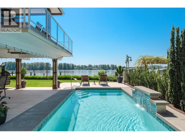 20282 Wharf Street, Maple Ridge