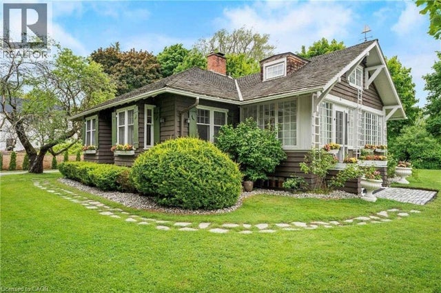 227 Green Street, Burlington