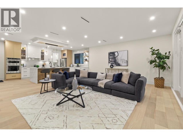 970 Laurel Court, Coquitlam