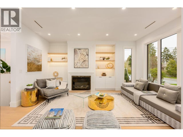 1493 55 Street, Delta