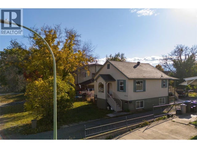 1025 Laurier Avenue, Kelowna