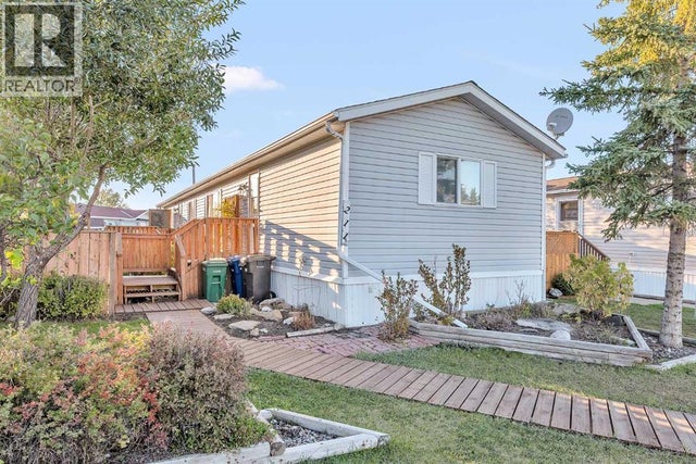 211 2 Avenue Se, Diamond Valley