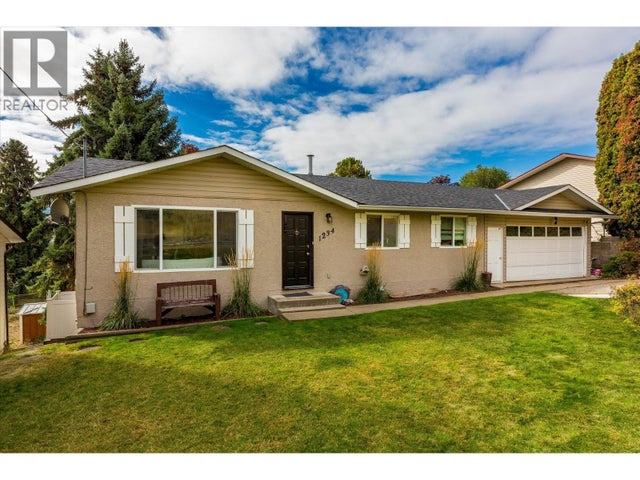 1234 Oswell Drive, Kelowna