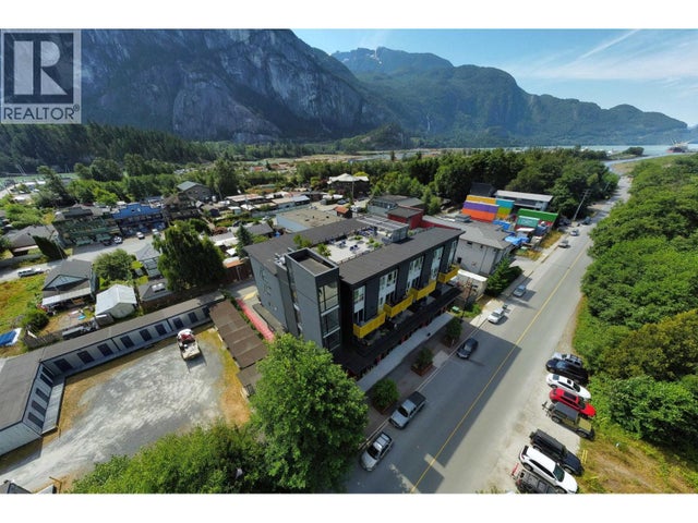 301 37762 Third Avenue, Squamish
