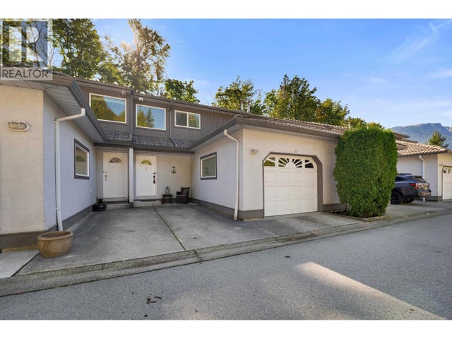 10 2401 Mamquam Road, Squamish
