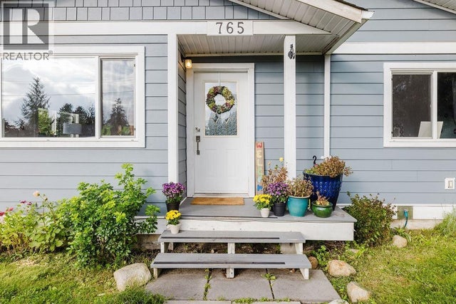 765 Cascade Crescent, Gibsons