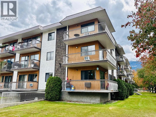800 Mackenzie Avenue Unit# 102, Revelstoke