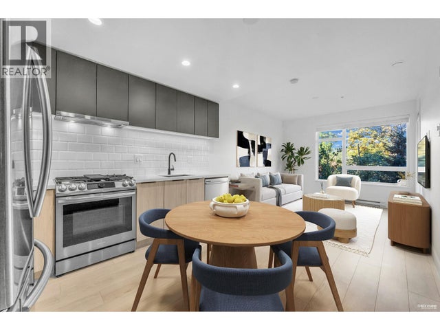 203 3038 St George Street, Port Moody