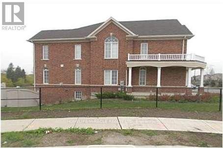 60 Panama Place, Brampton (bram East)