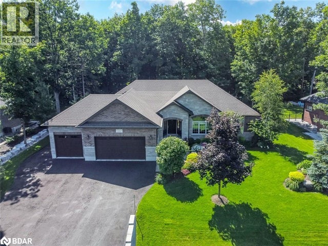 126 Mennill Drive, Springwater