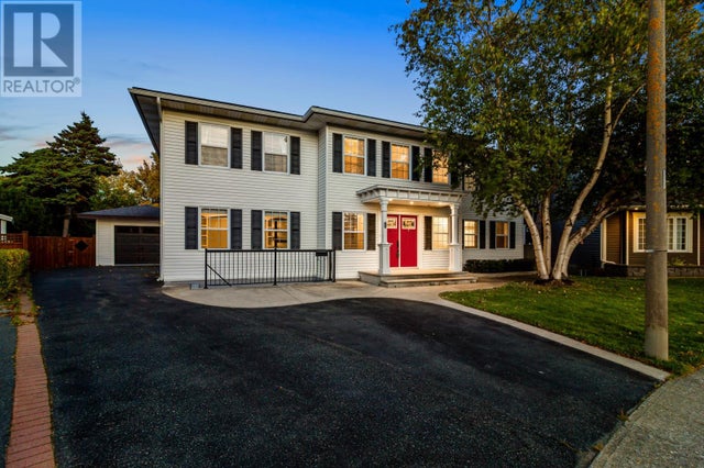 25 Mountbatten Drive, St. John's