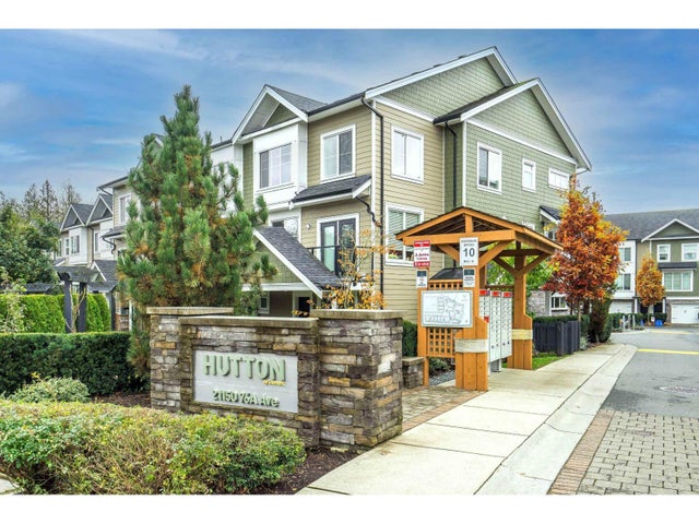 32 21150 76a Avenue, Langley