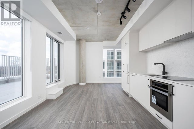 428 - 689 The Queensway Street, Toronto (stonegate-Queensway)