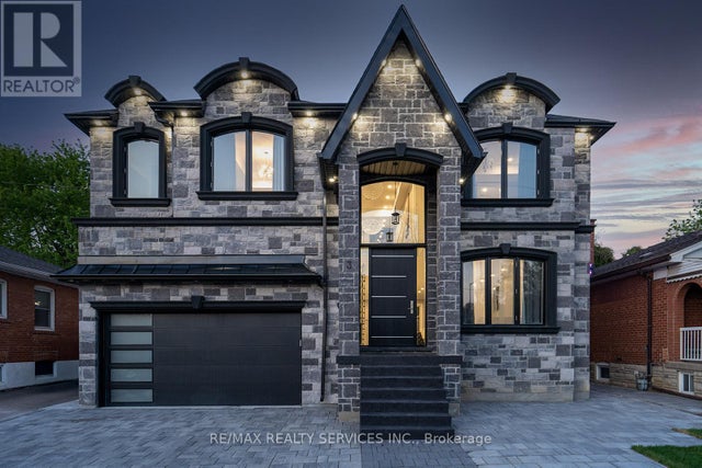 3 Bonnyview Drive, Toronto (stonegate-Queensway)