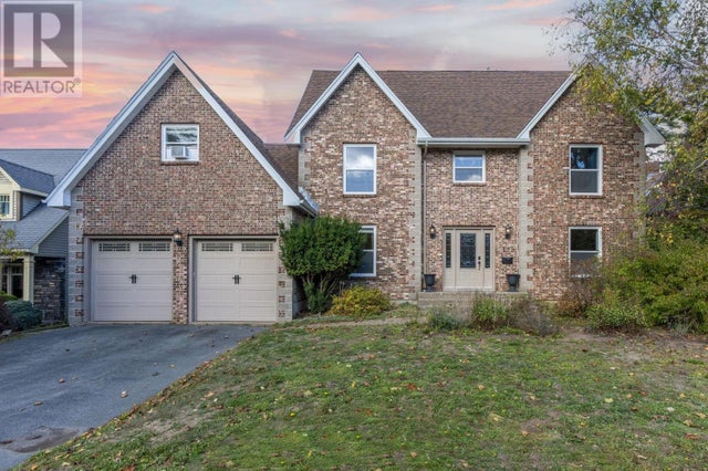 173 Cresthaven Drive, Halifax