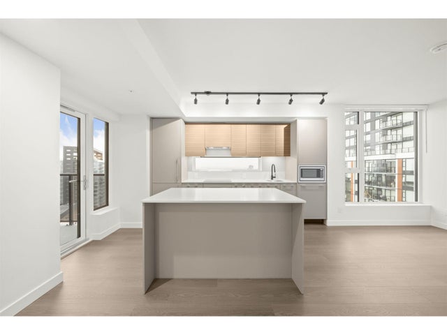 3503 13745 George Junction, Surrey