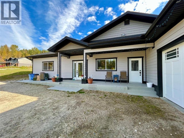 207 Cotswold Road, Nakusp