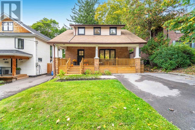 301 Court Street, Newmarket (gorham-College Manor)