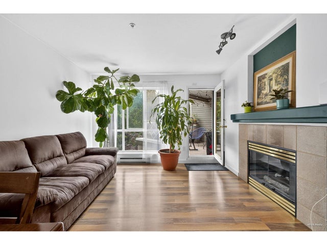 329 9979 140 Street, Surrey