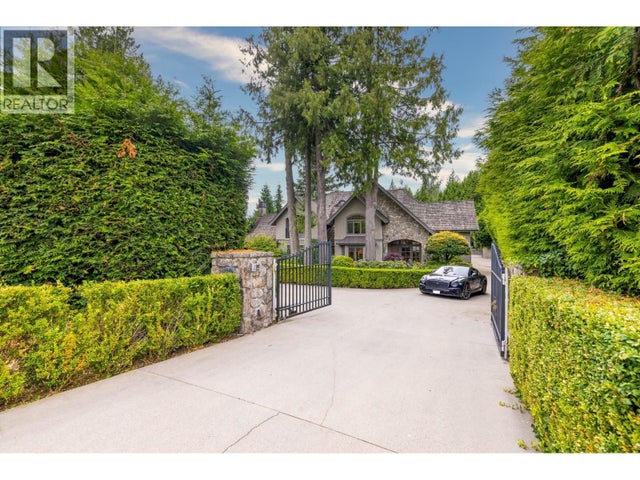 920 Pyrford Road, West Vancouver