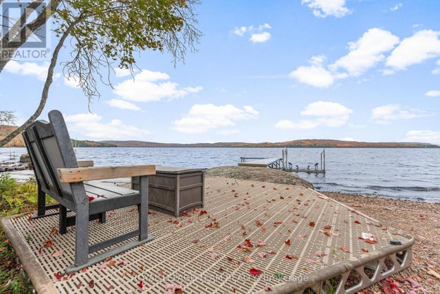 679 Curtiss Road, Madawaska Valley