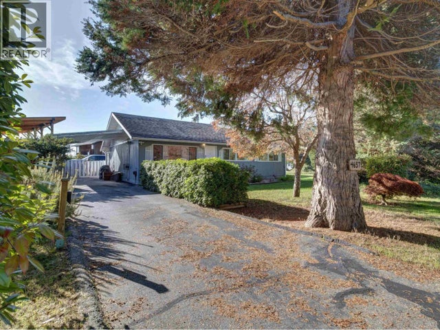 4657 Whitaker Road, Sechelt