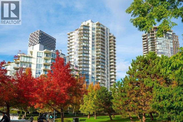 305 638 Beach Crescent, Vancouver