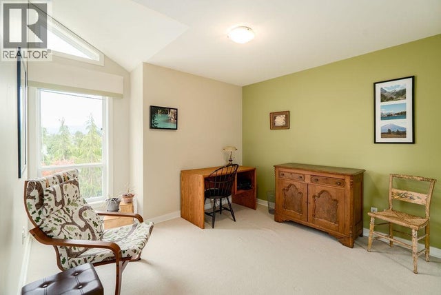 3 1233 Main Street, Squamish