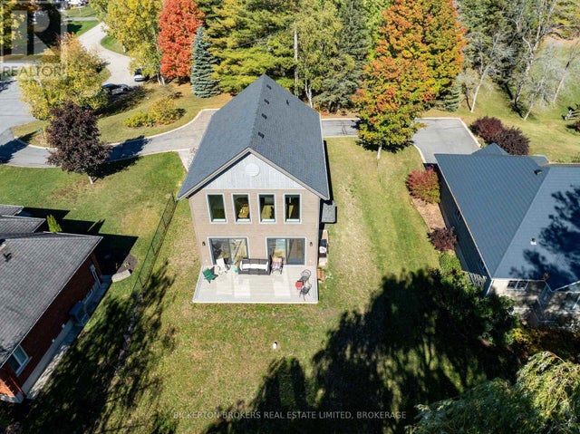 113 Willowbank Road E, Gananoque
