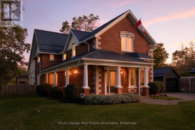 226 Main Street, Erin