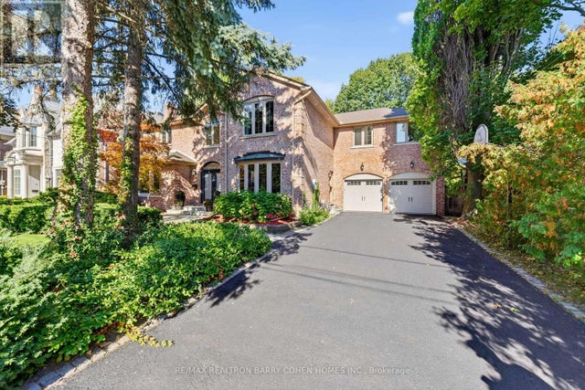 106 Highland Crescent, Toronto (bridle Path-Sunnybrook-York Mills)
