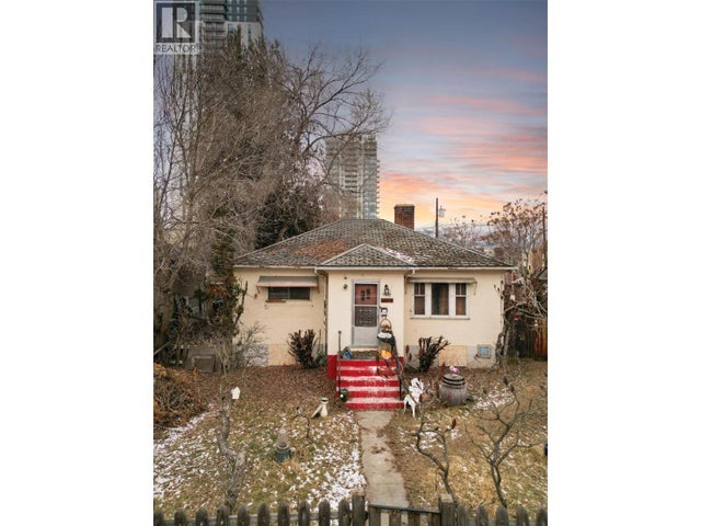 1470 Richter Street, Kelowna