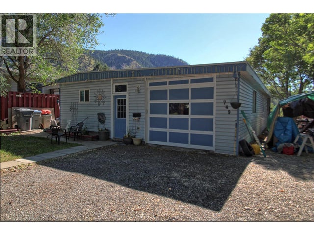 749 Klahanie Drive, Kamloops