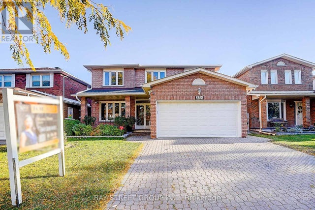 334 Goldhawk Trail, Toronto (milliken)