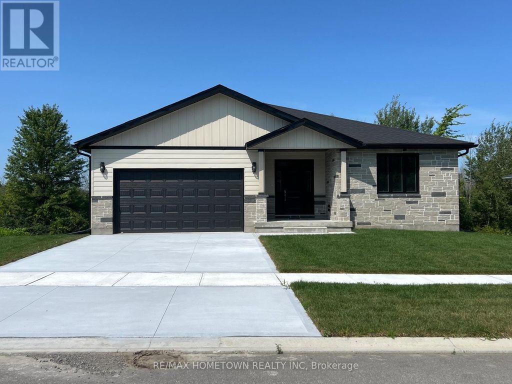 1058 Shearer Drive, Brockville